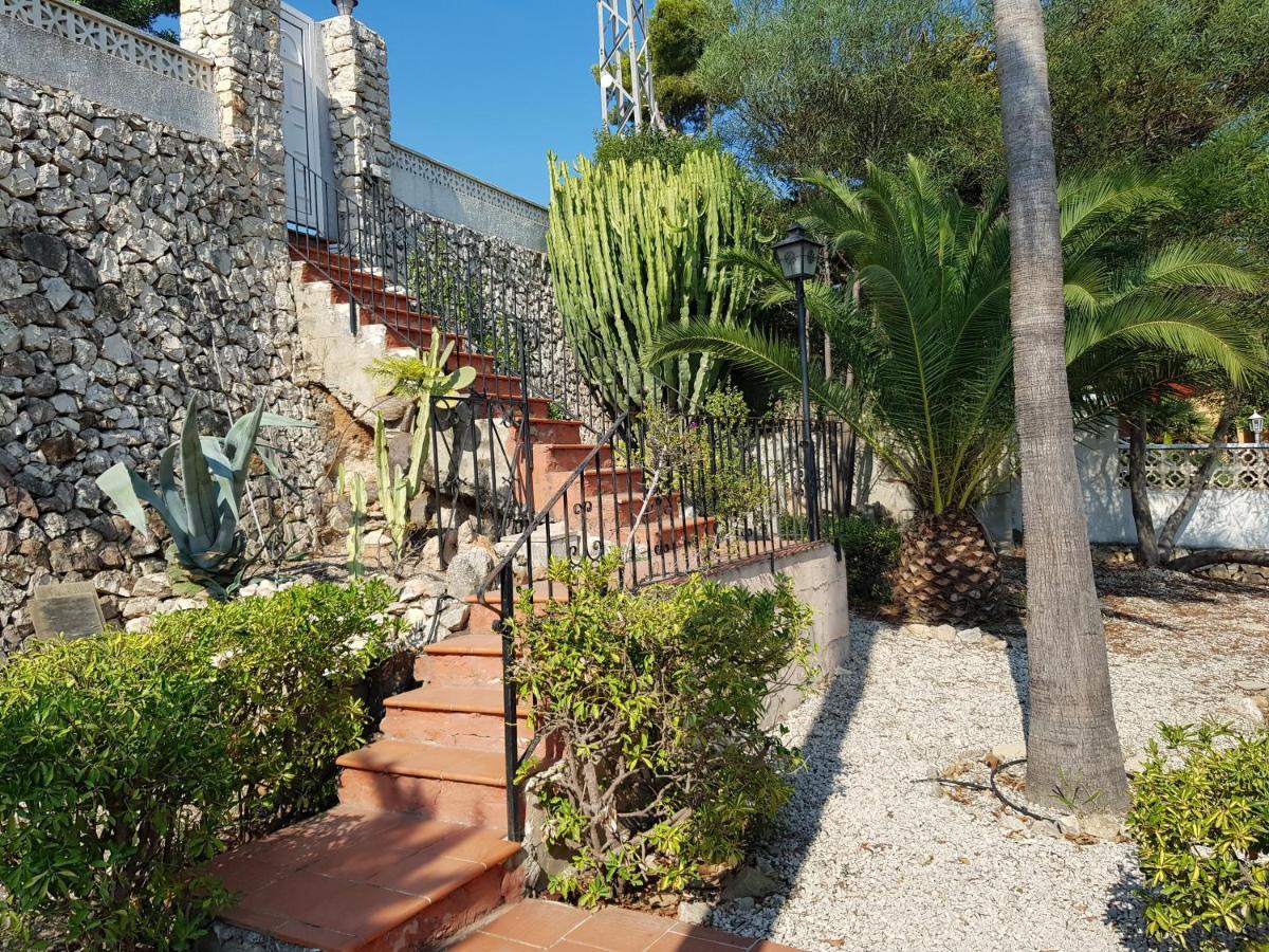 Neu Renovierte Villa Mit Privatem Pool Fusslaeufig Zum Meer Бениса Экстерьер фото