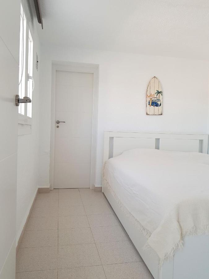 Neu Renovierte Villa Mit Privatem Pool Fusslaeufig Zum Meer Бениса Экстерьер фото